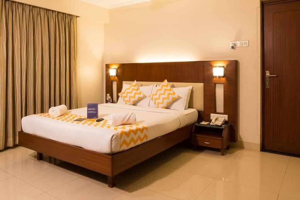 Collection O Hotel Rajwada Near The Pavillion Púna Exteriér fotografie